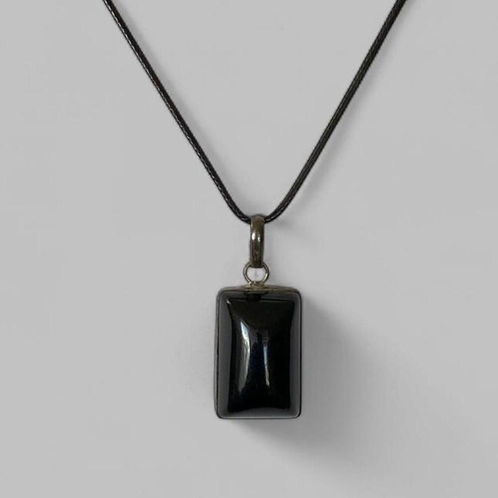 Vintage Sterling Silver Rectangle Black Stone Pendant Necklace on Black Cord! 🖤